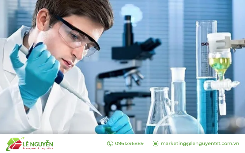 Những lưu ý sống còn khi làm thủ tục nhập khẩu hóa chất