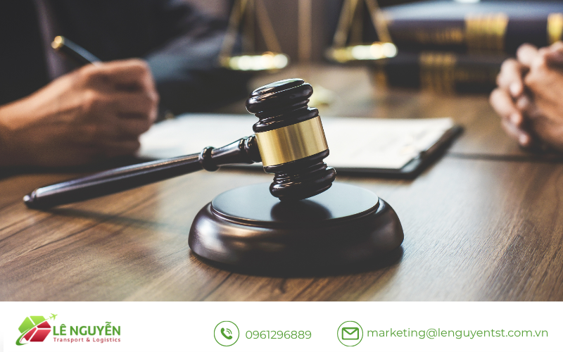 Rủi ro pháp lý – có thể bị phạt hoặc tịch thu hàng