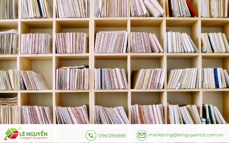 Phân loại và lưu riêng từng loại chứng từ